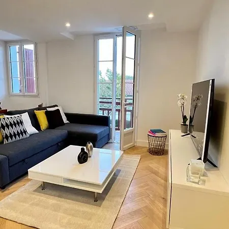 Piscine Et Jacuzzi Loft Ravissant Dans Maison Basque