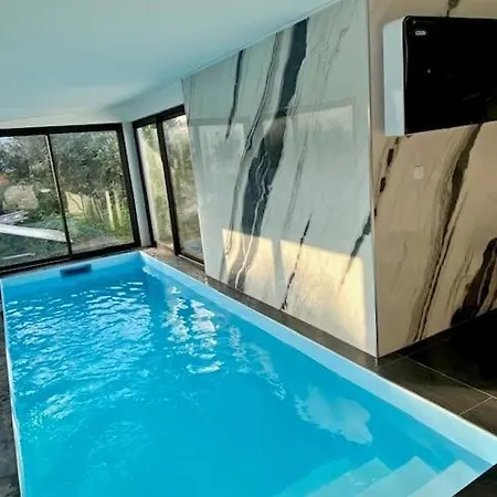 Piscine Et Jacuzzi Loft Ravissant Dans Maison Basque Appartamento